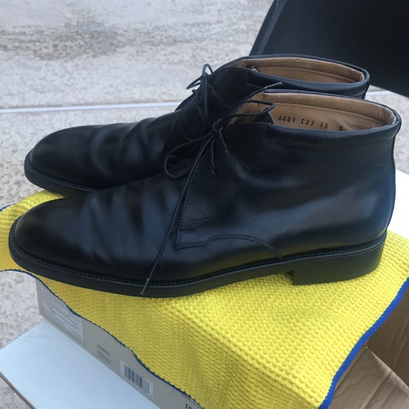 Salvatore Ferragamo leather chukka boots size 10/D used conditions main image 8